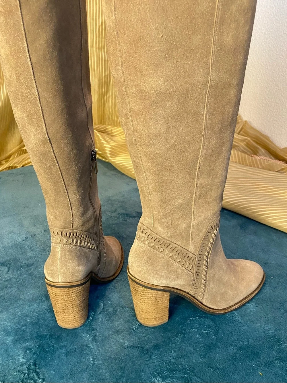VINCE CAMUTO Tan Suede Leather Over-the-Knee 4” Heel Boots, 9, zipper, elastic